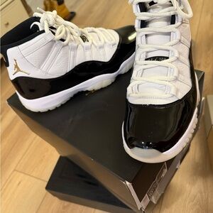 Jordan Retro 11 Gratitude M Size 10.5